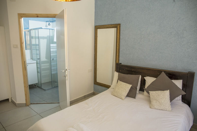 Hotel Beach Boutique Hotel And Spa By Tlv Hotels Tel Aviv