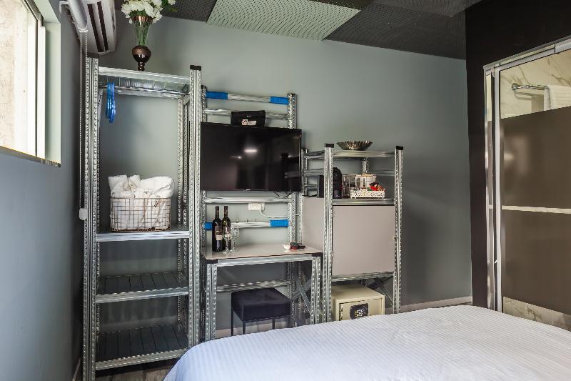 Hotel Beach Boutique Hotel And Spa By Tlv Hotels Tel Aviv